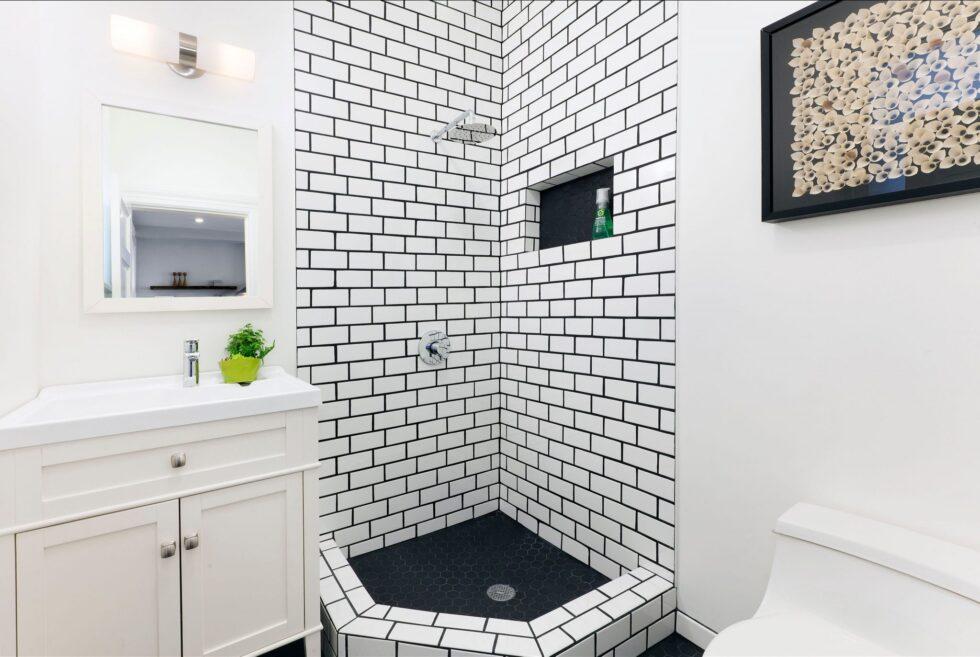 Bathrooms | MAXIMO CONSTRUCTION